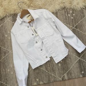 NWT  Janelle Raw Cut Slim Denim Jacket